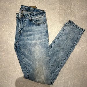 American eagles men’s jeans